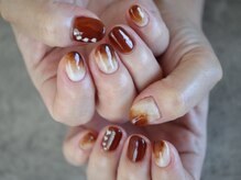 ネイル アトリエ コモード(nail atelier Comodo)/ニュアンスネイル [ラテアート]