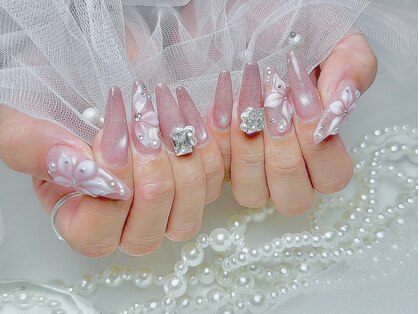 ユニ ネイル(uni nail)の写真