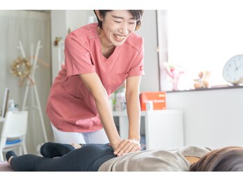キノン(kinon)の写真/当店人気NO.1☆【体の歪みを整える骨盤調整90分¥4,980】丁寧なカウンセリングで初めての方や産後の方にも◎