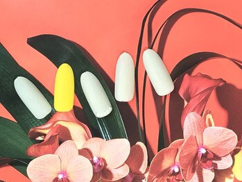 ネイルサロン&スクール ジーナ(GINA)/レモンイエローにマットが新鮮！