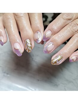 リベルタネイル(Liberta Nail)/変形マグフレンチ