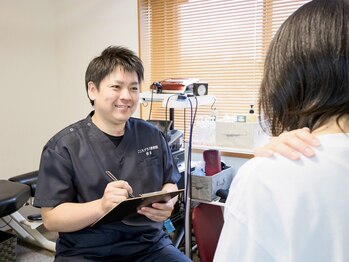 こころプラス整骨院/カウンセリング風景