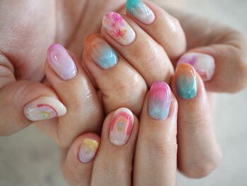 ネイル アトリエ コモード(nail atelier Comodo)/絵画ネイル [ハワイパステル]