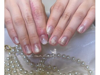 マグロ ネイルサロン/