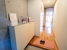 ミラクルバスト 松山店/サロンの玄関からの景色