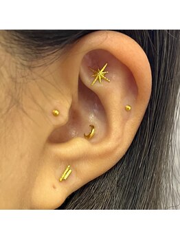 コリー(Kolly)/耳ツボジュエリー