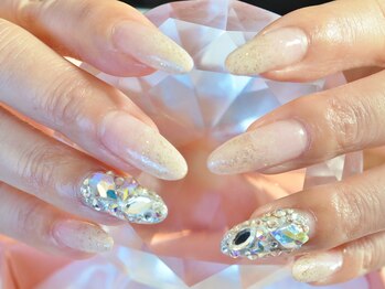 埋め尽くネイル