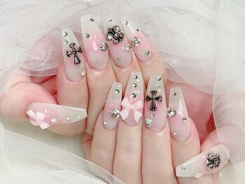 エール アンド ガレンド(ailse&Guarendo)/チークネイル