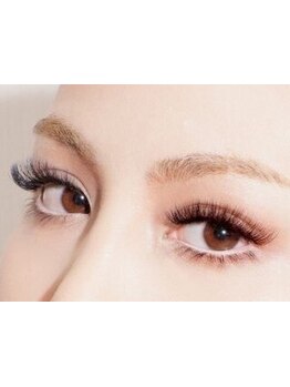 ボリュームのある目元にしたい