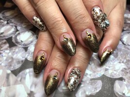 ブラウングラデーションネイル