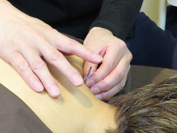 金英堂はり治療院/