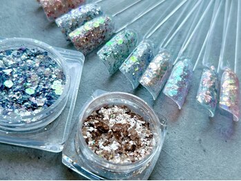 アプリリス(Aprilis)の写真/お爪の状態に合わせたベースの提案とネイルケア◎丁寧なケアとモチの良さで、ネイルが初めての方にも♪