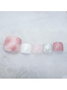 はあとねいる 岡崎駅前店/フット42