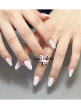 ティーズ(T's)/可愛い！ホワイトネイル！