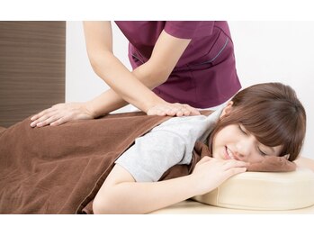 整体×パーソナルダイエット ツルヤみかげ店/首肩こりでお困りの方におすすめ