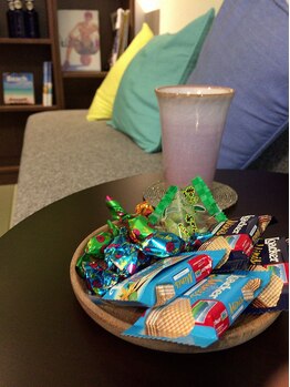 星の下の施術店/お茶とお菓子/新宿/西新宿