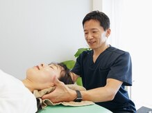 辻堂シン整体院(辻堂Shin整体院)/施術風景【肩こり】【頭痛】