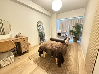 ラフリー 四条烏丸院(RUFFREE)/完全個室のプライベート空間