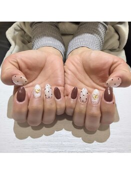 カルフールノア 綾瀬店(carrefour Noa)/シンプルデザイン+パーツ追加