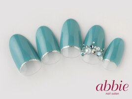 ビジューフレンチ　￥10769