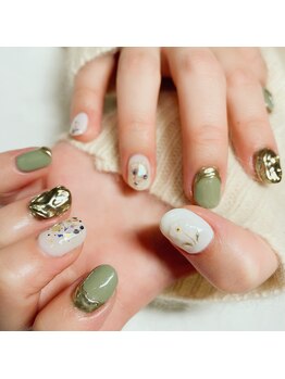 ラドール(La Dhole)/お花&うねうねミラーネイル