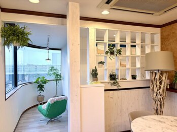 シェルジュ 沼津(shaluge)/待ち合いスペース