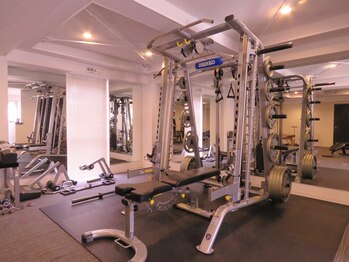 トータルボディスタジオ フォーライフ(TOTAL BODY STUDIO 4life)の写真/ボディメイクと姿勢改善で理想の身体へ♪食事指導でダイエットと美容健康をサポート◎