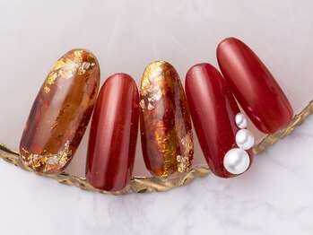 モンスリール 麻布十番(Mon Sourire)/赤とブラウン ニュアンスネイル
