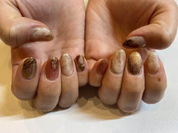 アールエム(Rm)/4月#ネイル