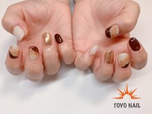 トヨネイル(TOYO NAIL)/斜めラインアート☆