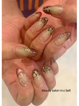 エムシーベル(m.c bell)/