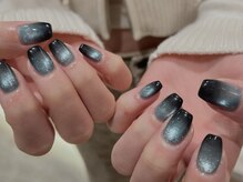 サイン(sin.)/マグ×ブラックグラデ