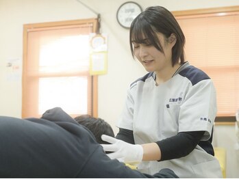 広瀬接骨院/肩こり・腰痛のお悩みに骨盤矯正