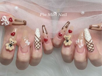 ピオミエルネイル 新宿(pio miel nail)/くまちゃんチョコネイル