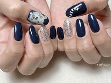 モフルール(Mofuleur)/手描きアート・ホワイトタイガー