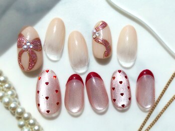プラスネイル 武蔵小杉店(PLUS NAIL)の写真/大人の女性にぴったりな上品モテかわネイル♪最新デザインを毎月30種類以上更新中★【武蔵小杉店】