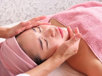 マテリアル(MATERIAL)/顔コルギ