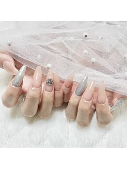 ミニョン(Minyon)/クロムパーツ/ベージュネイル