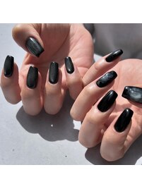 BLACK &nbsp;nail