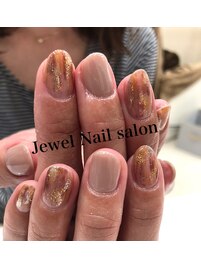 ニュアンスネイル