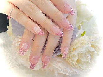 ブリエカドー(Briller Cadeau)/ガラスフレンチ風ジェルスカ