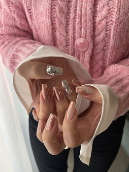 ムーイ 外苑前(mooi.)/pink mirror × hologram