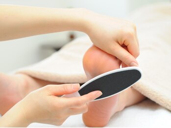 ペディラボ 荻窪店(Pedi Labo)の写真/タコ・硬い・ガサガサかかとは自分でケアすると悪化の原因に！専門店でふんわりツルスベ足に♪