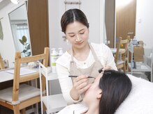 マナ ワクシング 海浜幕張(Mana waxing)の雰囲気（お顔の印象を左右する大事なパーツは当店にお任せください◎）