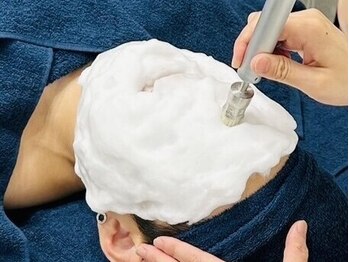 リノズ(Lino's)の写真/しつこい角栓、ポツポツいちご鼻もプロの毛穴洗浄&角質除去でキュッと引き締まった綺麗な毛穴へ♪