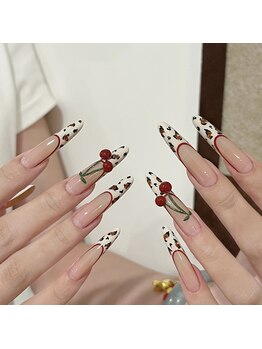 ユミ(Umi)の写真/300色以上のカラー/1000種類以上のパーツから選べる◎持ち込みデザイン×パーツつけ放題のクーポンあり◎