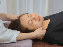 美容整体サロン 心斎橋/首の筋肉を緩める