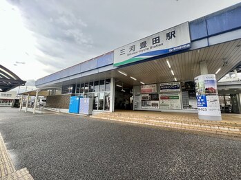 アイラッシュサロン ヴィヴィ 豊田店(Eye Lash Salon Vivi)/【道案内】｢三河豊田｣徒歩約5分