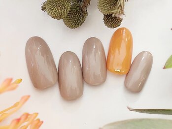 スタンダード アイネイル/ワンカラージェルネイル￥7700