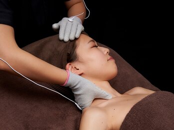 ビューティーリバース 大和店の写真/首/肩コリの疲れ・足のむくみを徹底解消！だるさと一緒に撃退★自分にご褒美の癒し時間でスッキリ♪